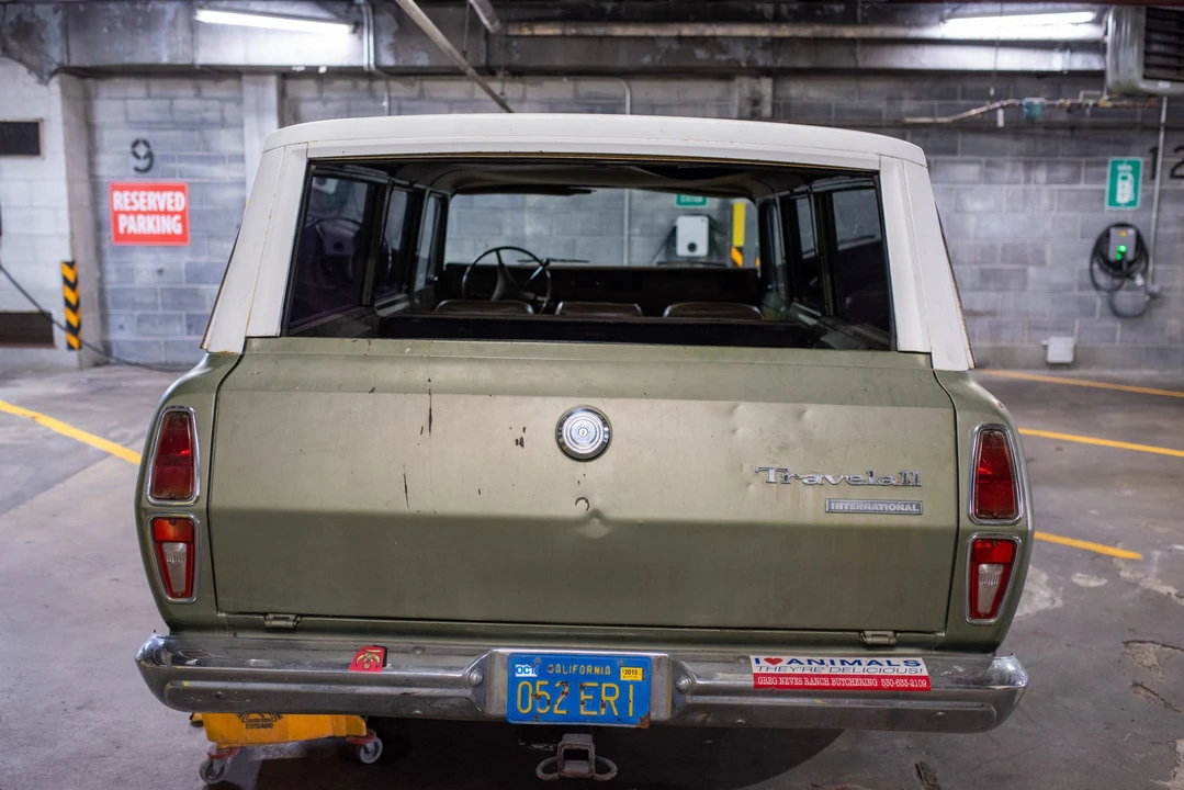 1972 International Harvester Travelall - Image 11 of 31
