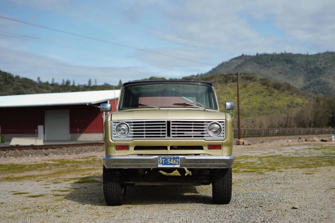 1972 International Harvester Travelall - Image 12 of 31