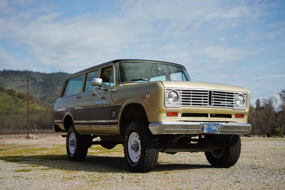 1972 International Harvester Travelall - Image 11 of 31