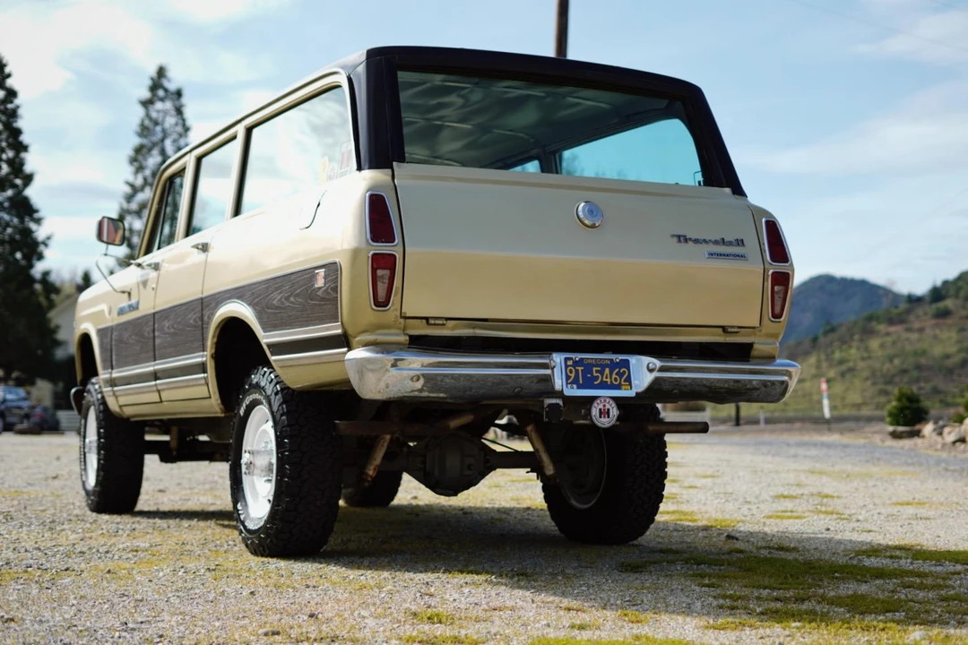 1972 International Harvester Travelall - Image 6 of 31