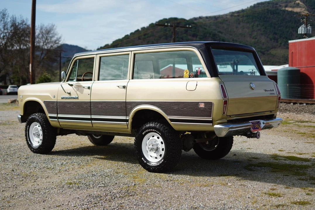 1972 International Harvester Travelall - Image 3 of 31