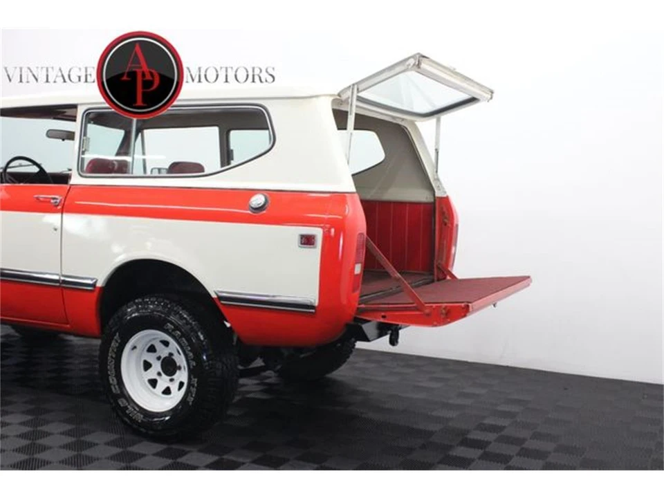 1972 International - Image 16 of 31