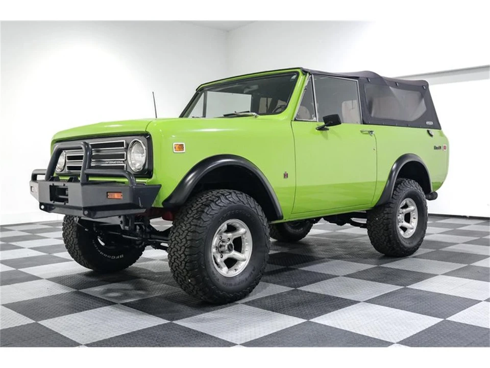 1972 International - Image 3 of 27