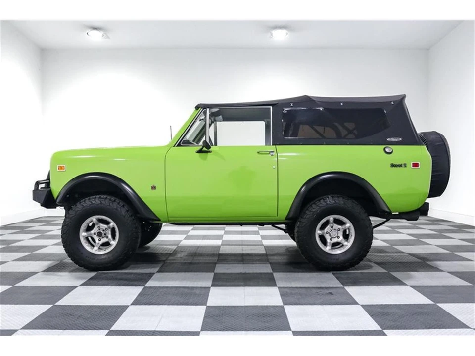 1972 International - Image 4 of 27