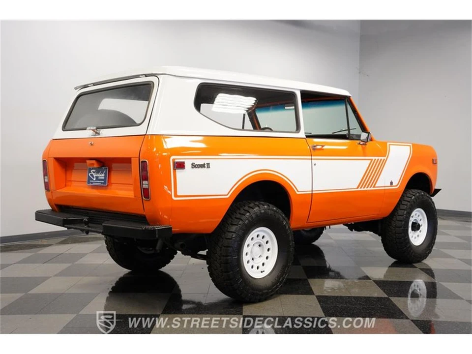1972 International - Image 11 of 31