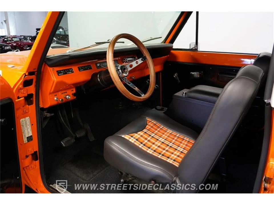 1972 International - Image 2 of 31