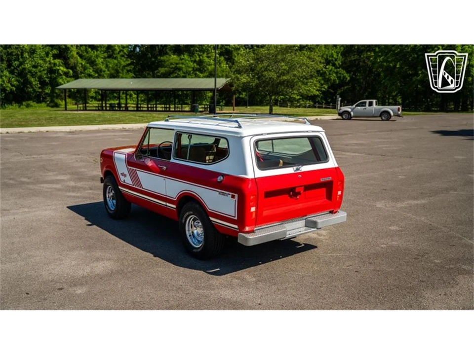 1972 International - Image 11 of 31