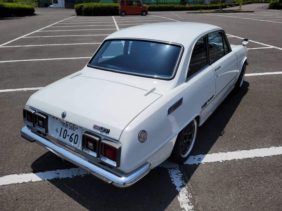 1972 Isuzu - Image 17 of 31