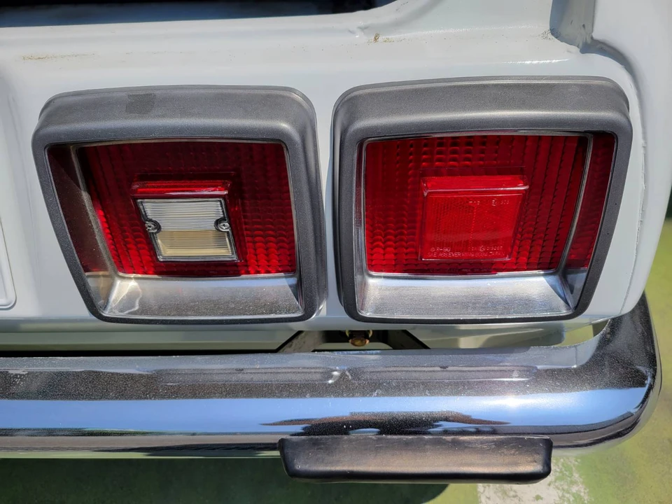 1972 Isuzu - Image 30 of 31