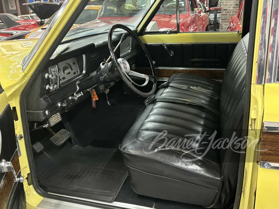 1972 Jeep SJ Wagoneer - Image 9 of 31