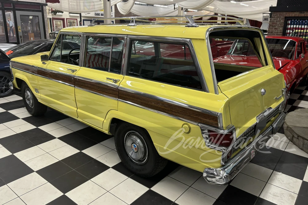 1972 Jeep SJ Wagoneer - Image 6 of 31