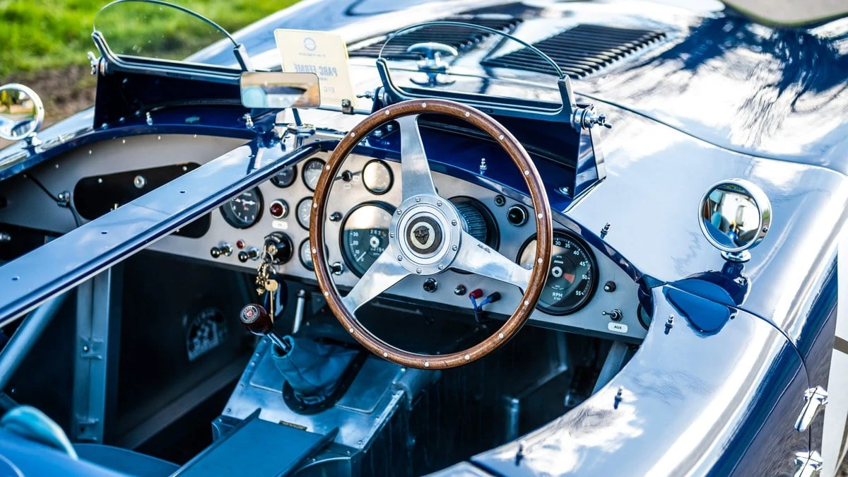 1972 Jaguar Replica - Image 25 of 30