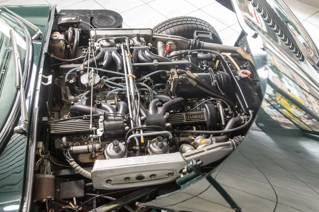 1972 Jaguar E-Type Series 3 V12 2+2 - Image 10 of 10