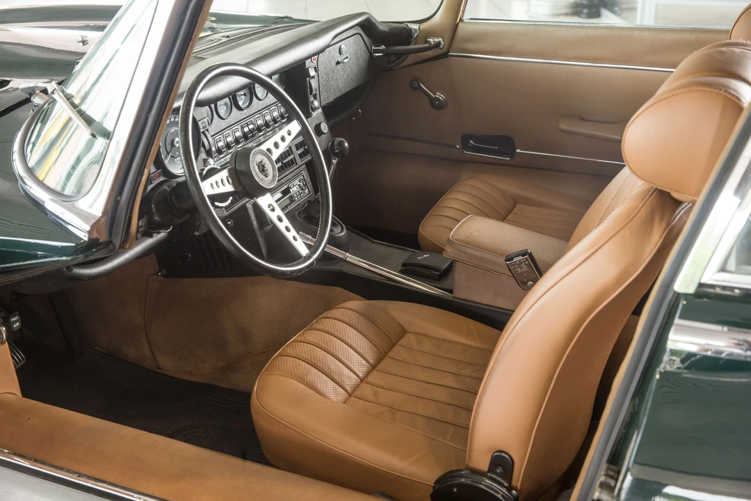 1972 Jaguar E-Type Series 3 V12 2+2 - Image 5 of 10