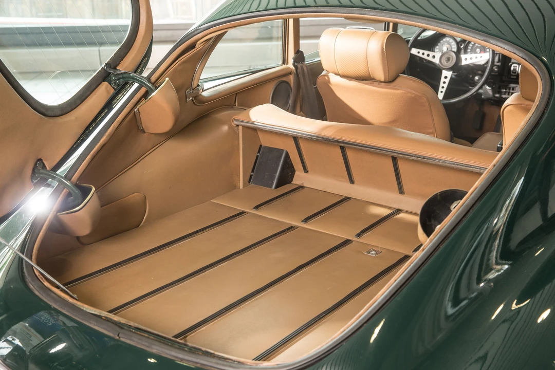 1972 Jaguar E-Type Series 3 V12 2+2 - Image 8 of 10