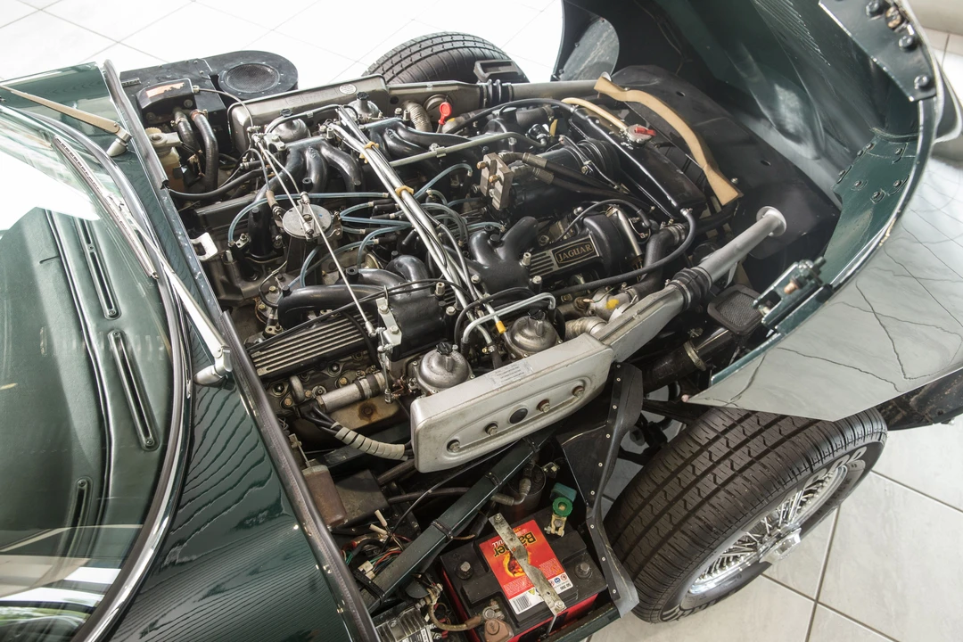1972 Jaguar E-Type Series 3 V12 2+2 - Image 9 of 10