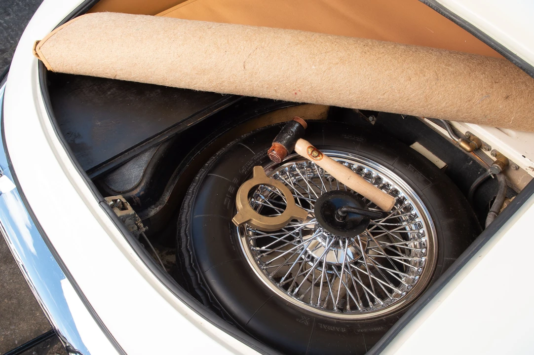 1972 Jaguar E-Type Series 3 V12 - Image 16 of 31