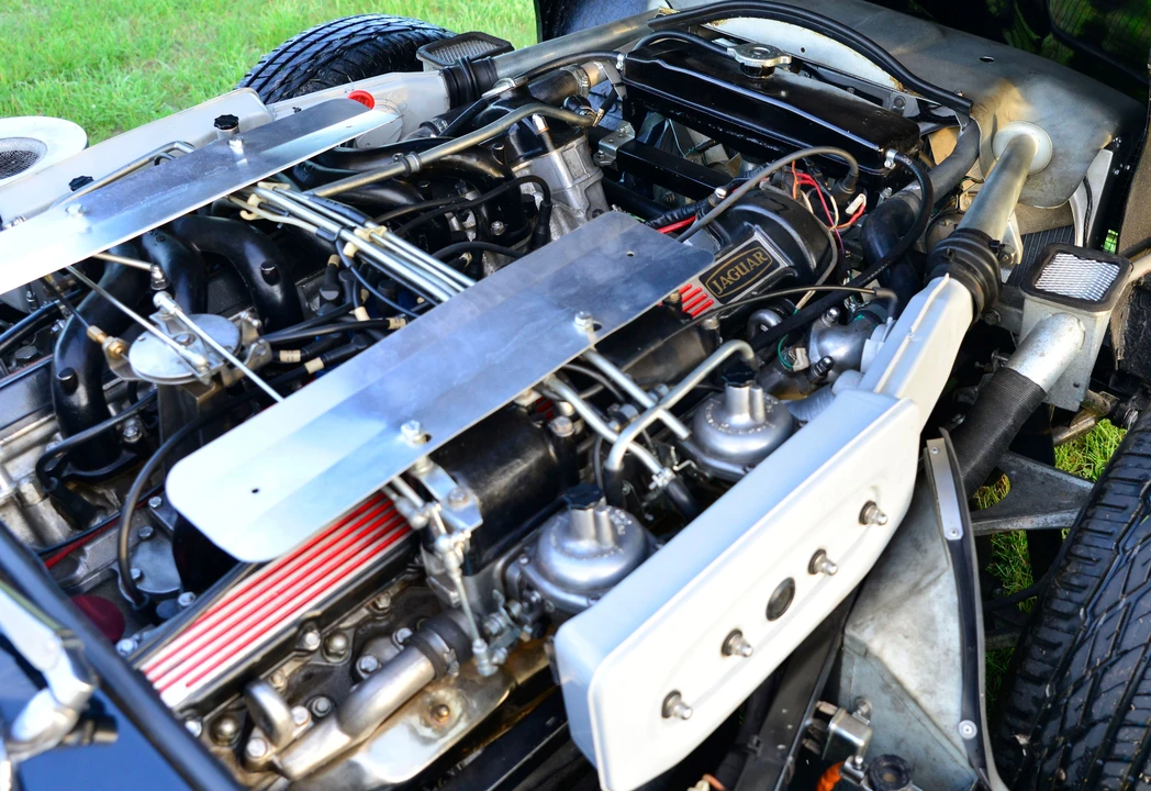 1972 Jaguar E-Type Series 3 V12 - Image 18 of 19