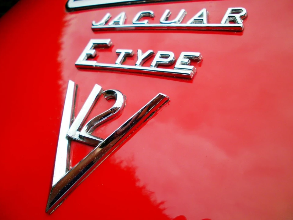 1972 Jaguar E-Type Series 3 V12 2+2 - Image 4 of 6