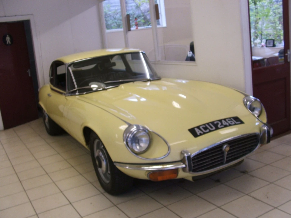 1972 Jaguar E-Type Series 3 V12 2+2 - Image 7 of 7