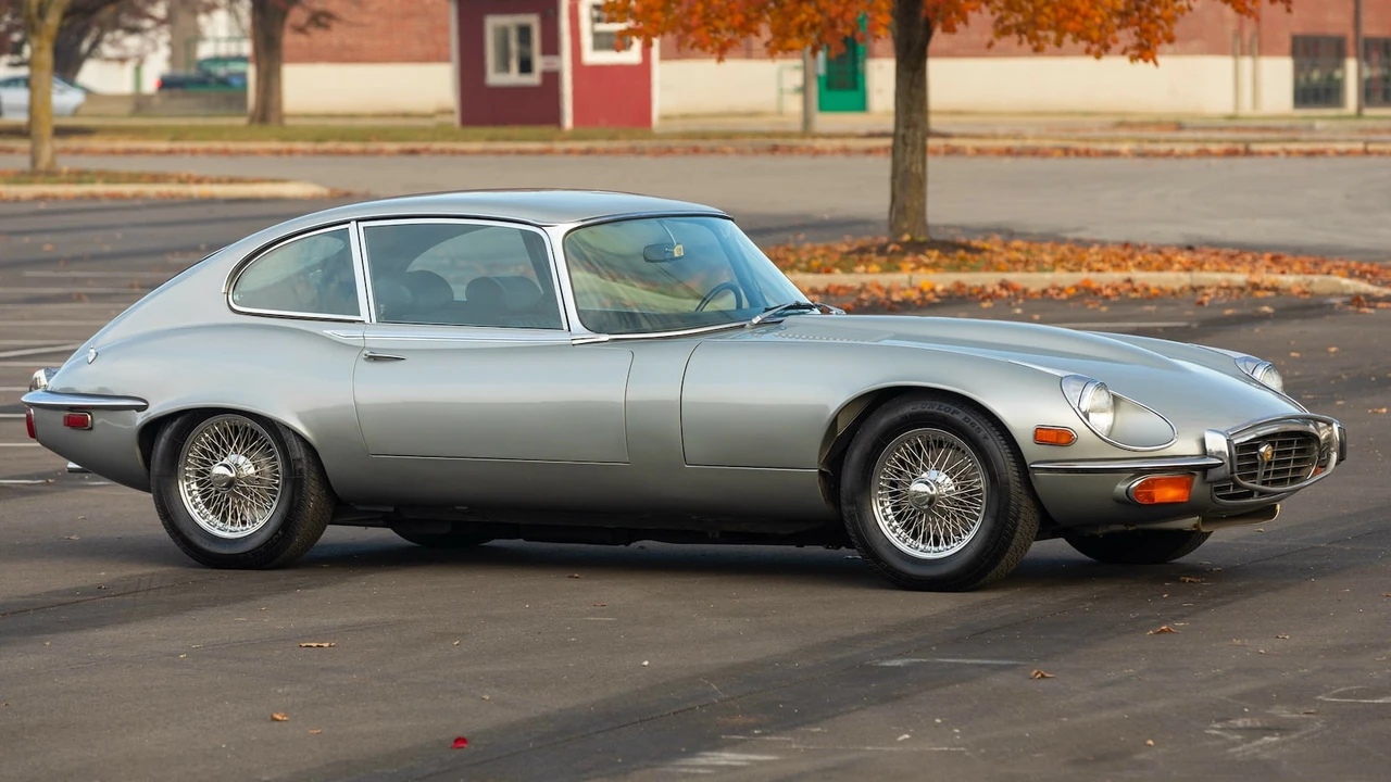 1972 Jaguar E-Type Series 3 V12 2+2 - Image 12 of 30
