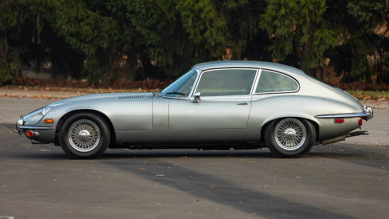 1972 Jaguar E-Type Series 3 V12 2+2 - Image 2 of 30