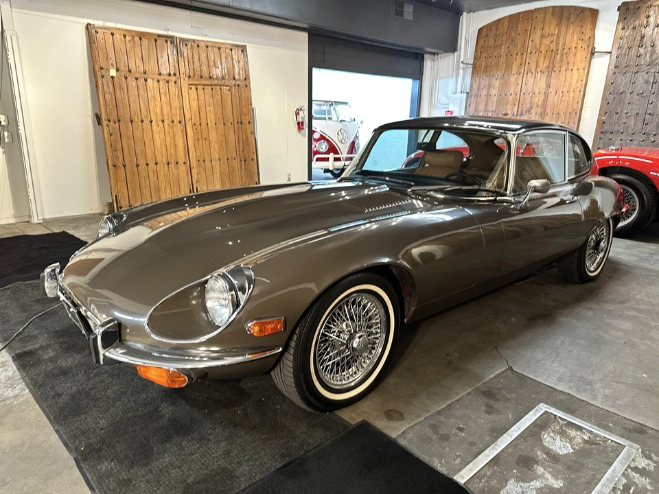 1972 Jaguar E-Type Series 3 V12 2+2 - Image 2 of 31