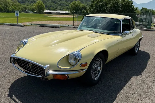 1972 Jaguar E-Type Series III 2+2