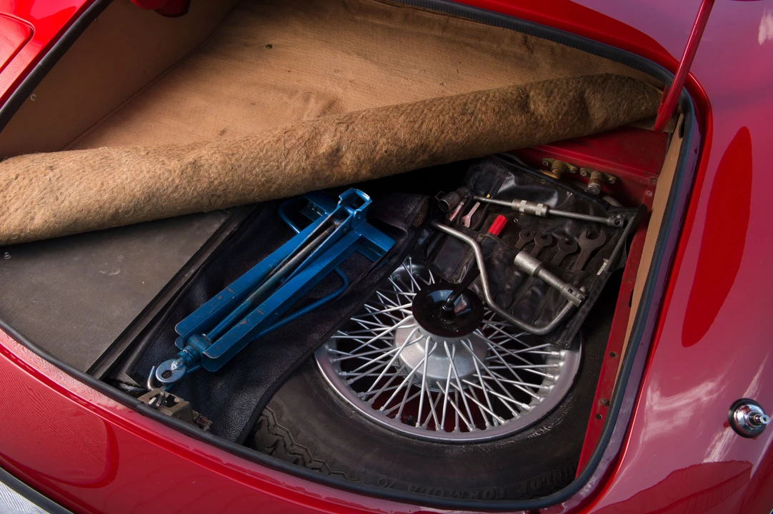 1972 Jaguar E-Type Series 3 V12 - Image 18 of 31