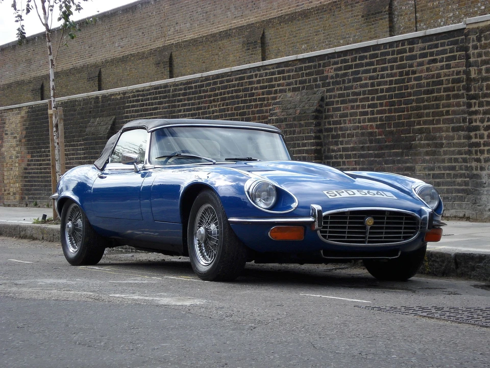 1972 Jaguar E-Type Series 3 V12 - Image 8 of 8