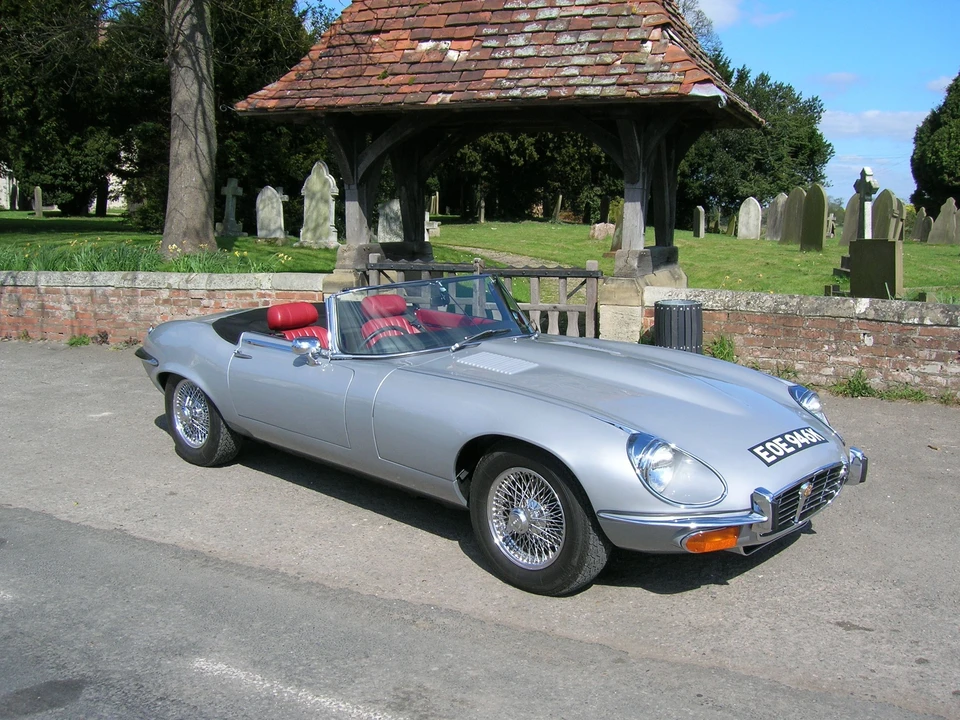1972 Jaguar E-Type Series 3 V12 - Image 4 of 4