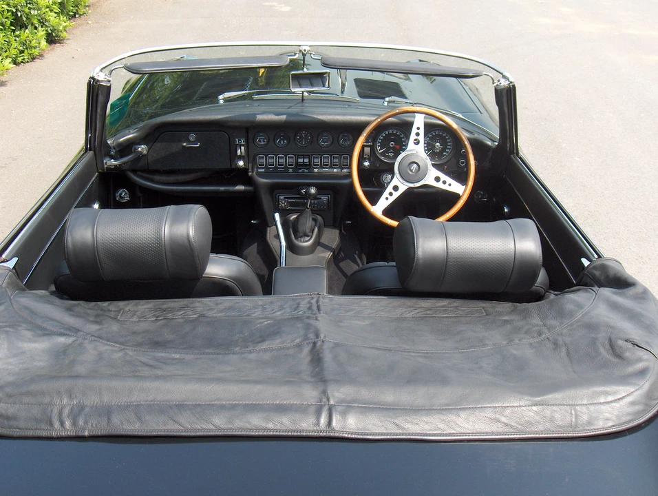 1972 Jaguar E-Type Series 3 V12 - Image 3 of 5