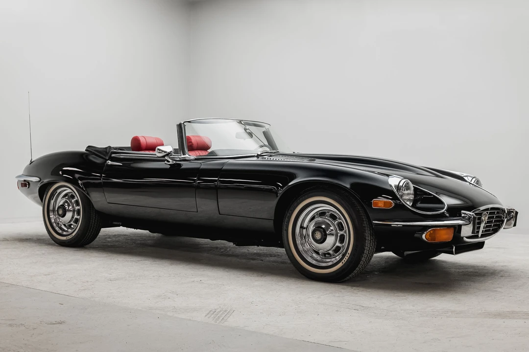 1972 Jaguar E-Type Series 3 V12 - Image 2 of 31