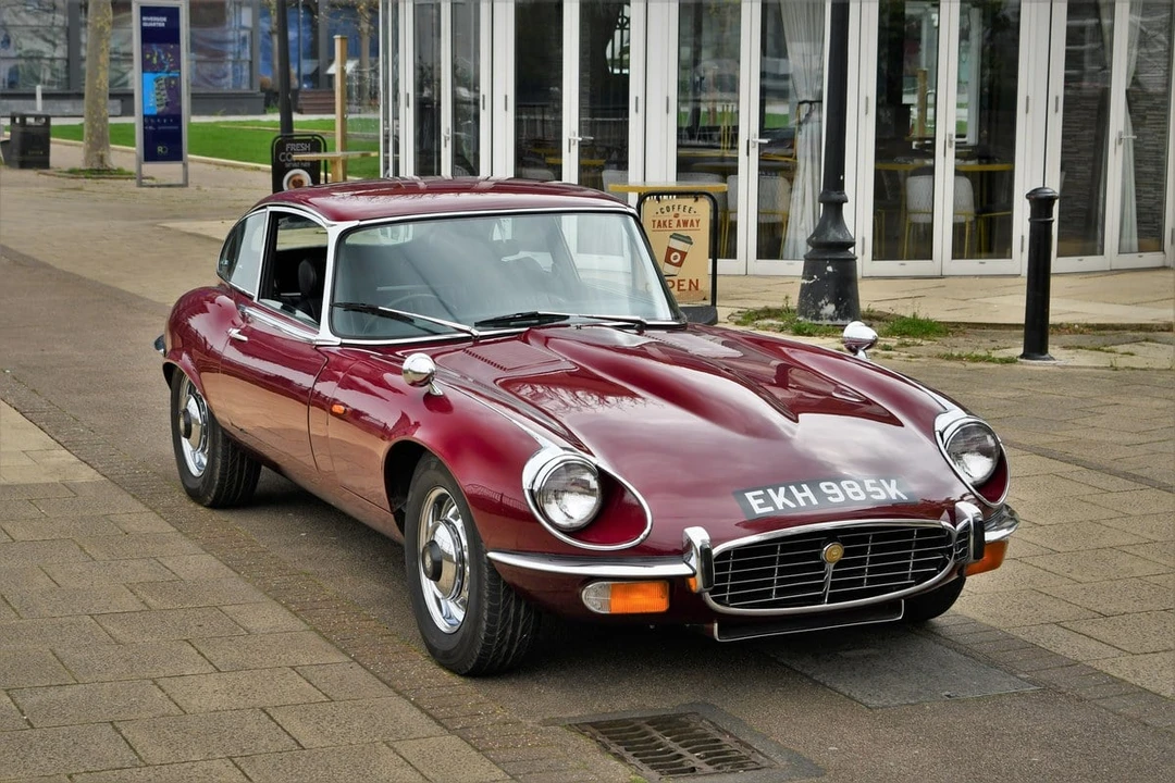 1972 Jaguar E-Type Series 3 V12 2+2 - Image 6 of 30