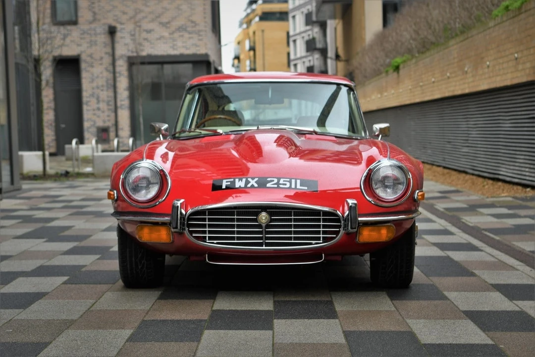 1972 Jaguar E-Type Series 3 V12 2+2 - Image 2 of 30