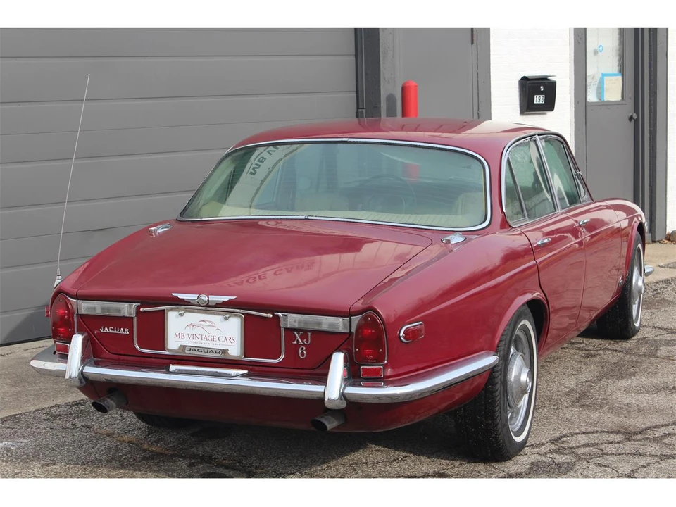 1972 Jaguar XJ Series 1 - Image 2 of 31