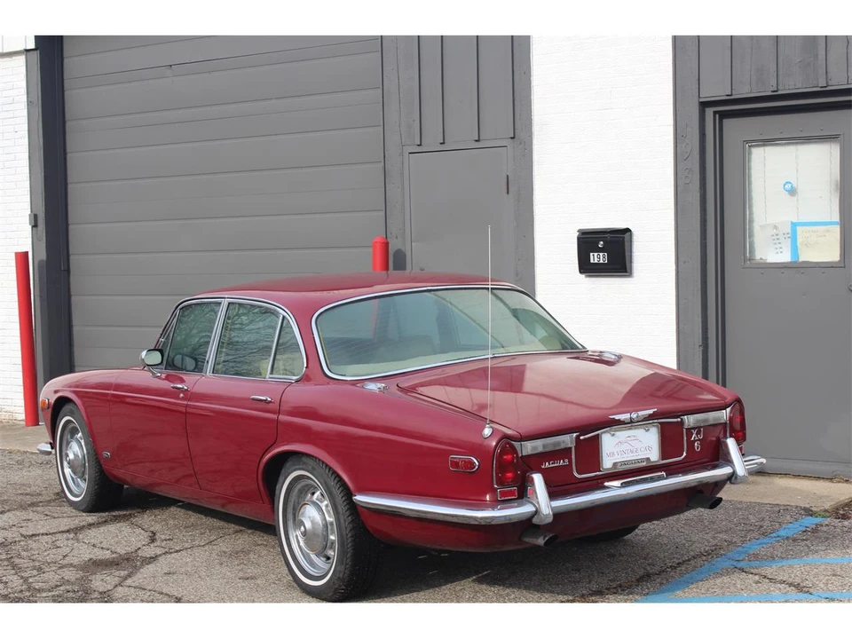 1972 Jaguar XJ Series 1 - Image 5 of 31