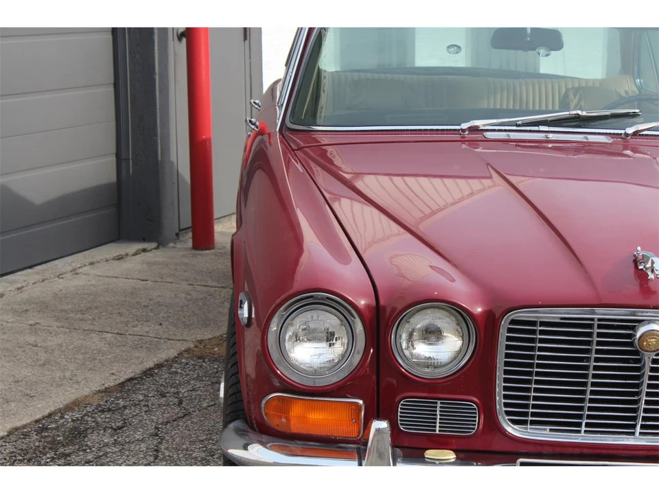 1972 Jaguar XJ Series 1 - Image 9 of 31