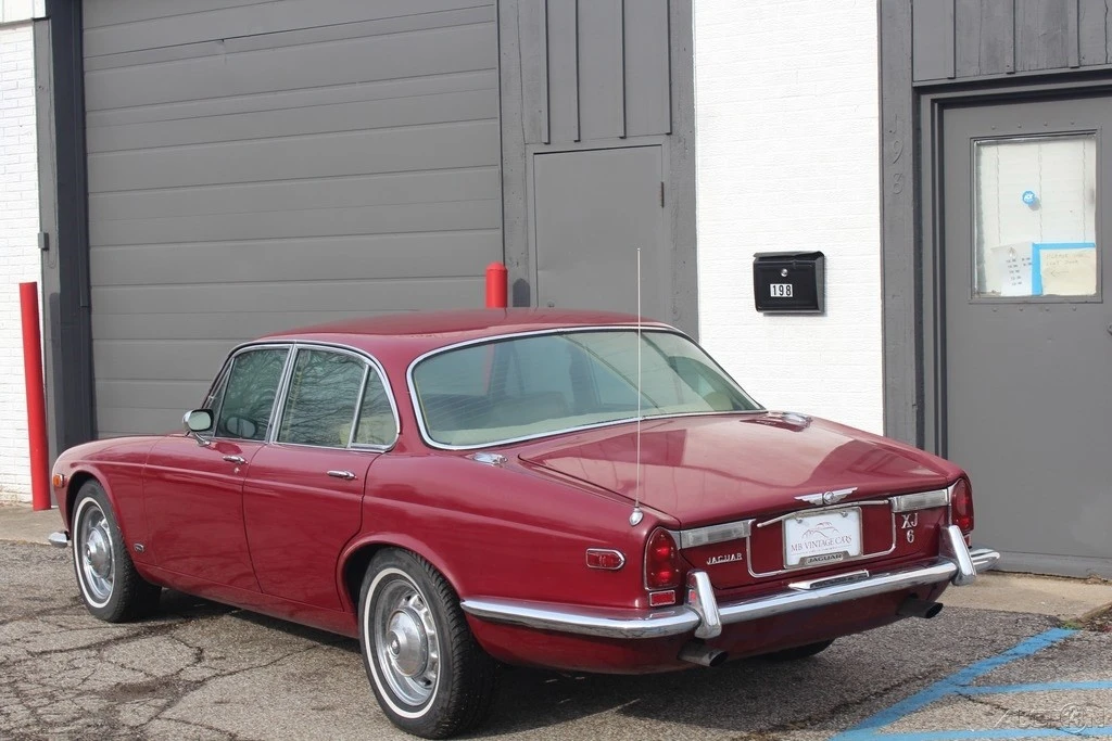 1972 Jaguar XJ Series 1 - Image 6 of 21