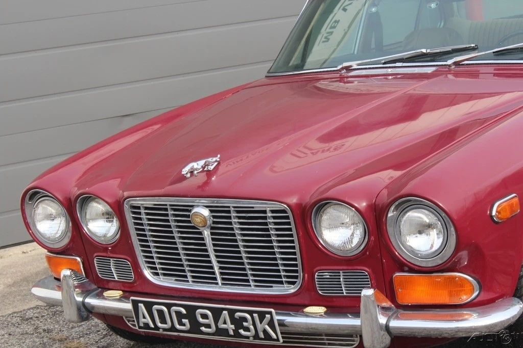 1972 Jaguar XJ Series 1 - Image 13 of 21