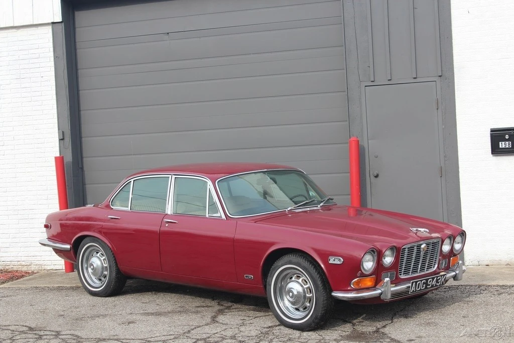 1972 Jaguar XJ Series 1 - Image 12 of 21