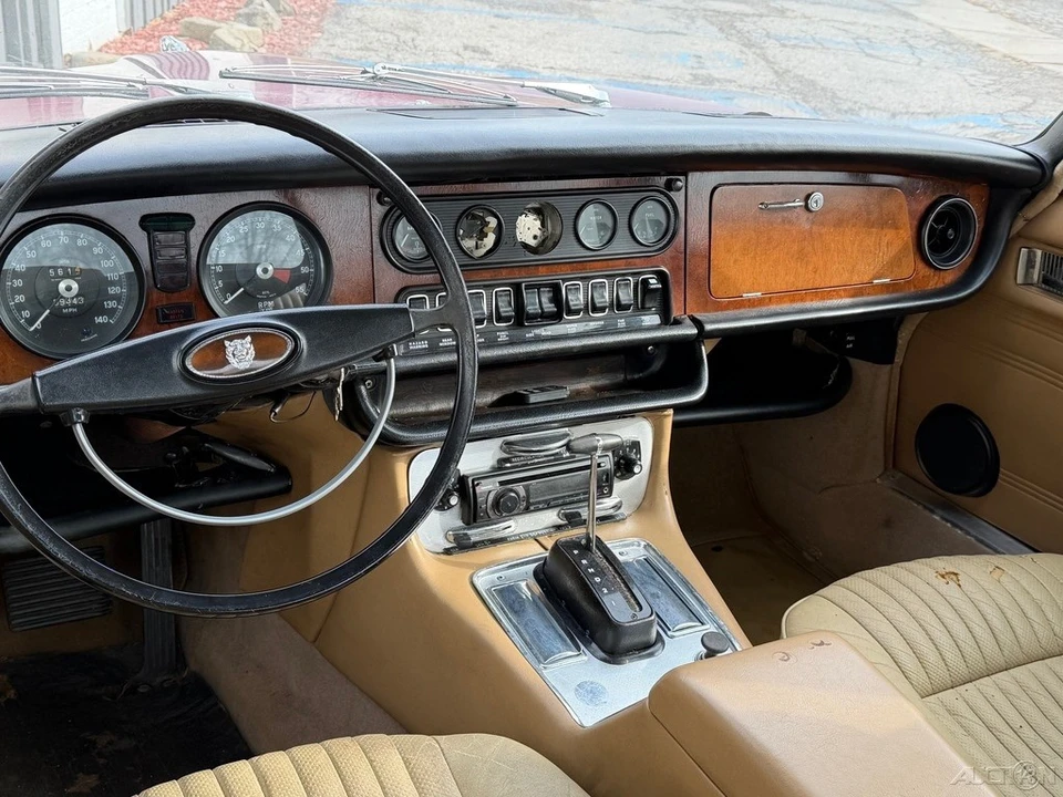 1972 Jaguar XJ Series 1 - Image 19 of 21