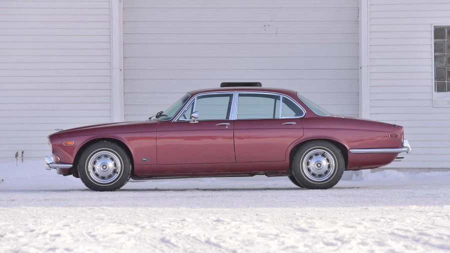 1972 Jaguar XJ Series 1 - Image 8 of 12