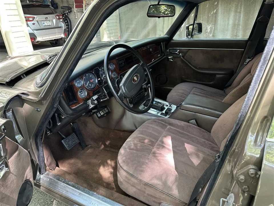 1972 Jaguar XJ Series 1 - Image 30 of 31