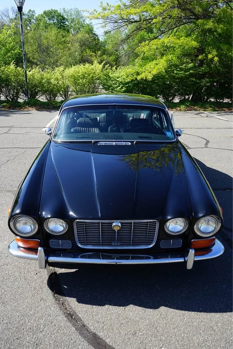 1972 Jaguar XJ Series 1 - Image 4 of 9