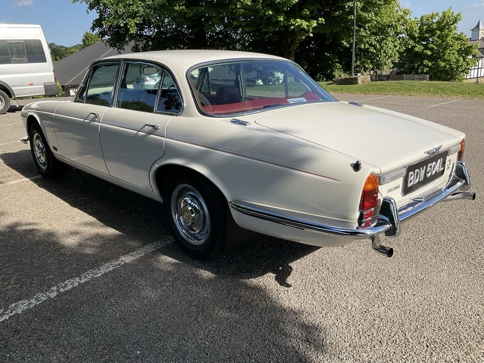 1972 Jaguar XJ Series 1 - Image 13 of 30