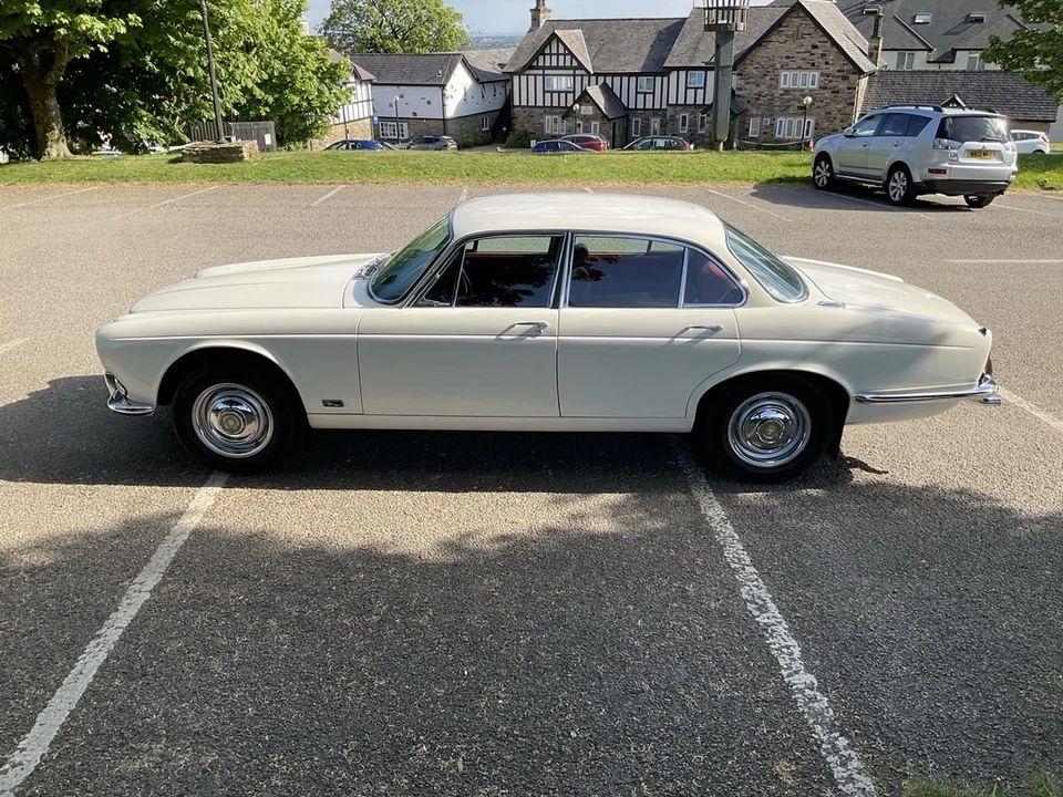1972 Jaguar XJ Series 1 - Image 14 of 30