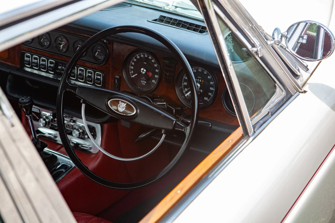 1972 Jaguar XJ Series 1 - Image 16 of 31