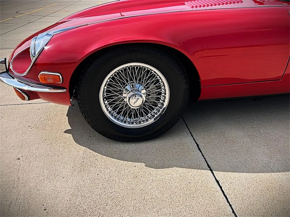 1972 Jaguar E-Type Series 3 V12 - Image 2 of 31