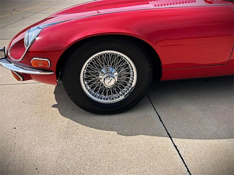 1972 Jaguar E-Type Series 3 V12 - Image 2 of 31